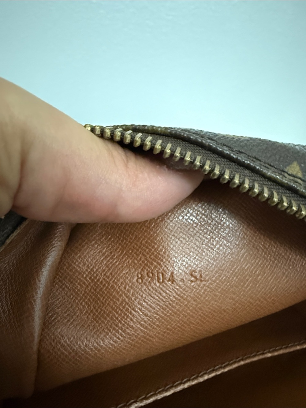 Louis Vuitton Monogram Danube Messenger Bag in Brown and Tan - Picture 14 of 14